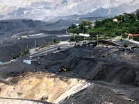 Công trường khai thác than của Công ty CP Than Đèo Nai. Ảnh: Phạm Tăng