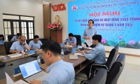 Đồng chí Nguyễn Việt Thanh- Bí thư Đảng uỷ Công ty chủ trì Hội nghị