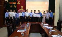 Công đoàn TKV: Thăm và tặng quà công nhân Công ty CP Than Hà Tu tháng công nhân- Tháng ATVSLĐ năm 2020