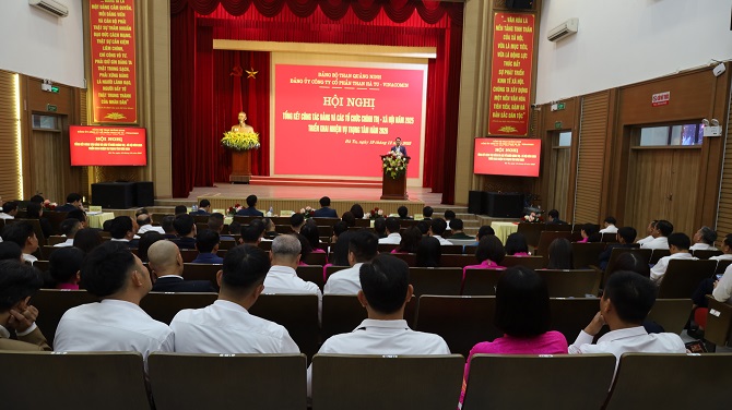 Toàn cảnh Hội nghị