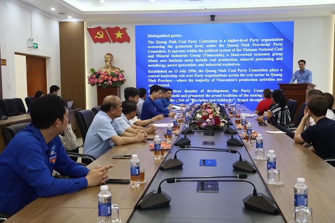 Toàn cảnh Hội nghị