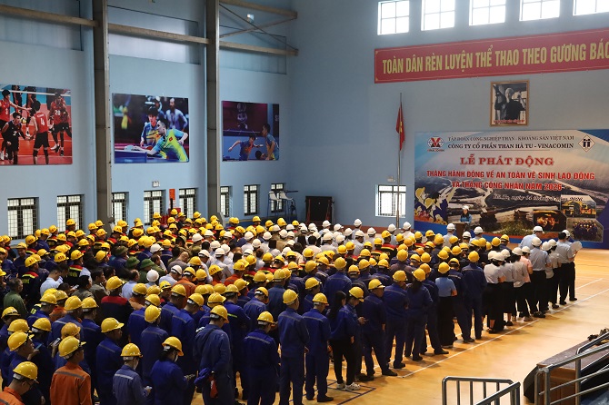 Quanh cảnh Lễ phát động