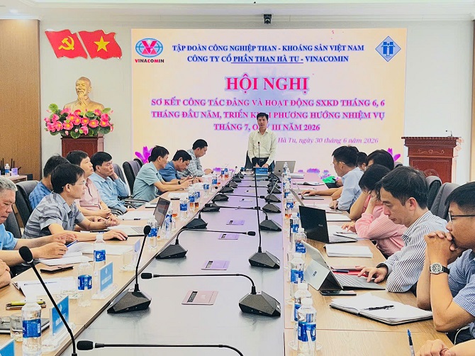 Toàn cảnh Hội nghị